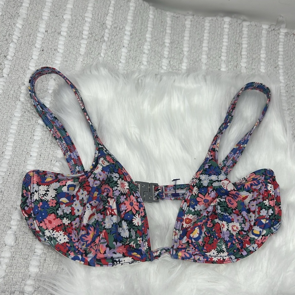 ephemera Floral bikini top Women’s Size 6